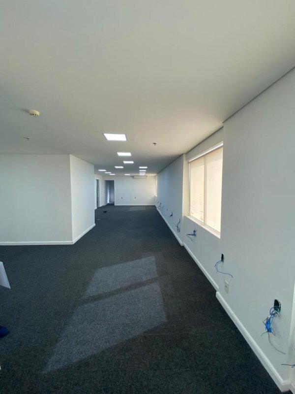 Sala Comercial - Venda - Itaim Bibi - São Paulo - SP