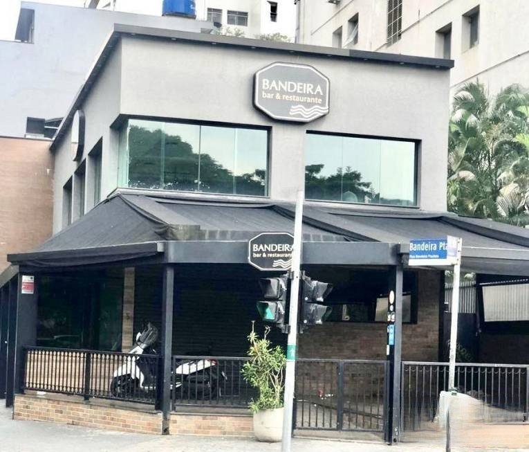 Casa Comercial - Venda - Itaim Bibi - São Paulo - SP