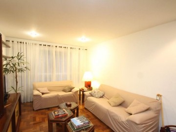 Apartamento à Venda