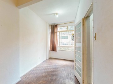 Apartamento à Venda