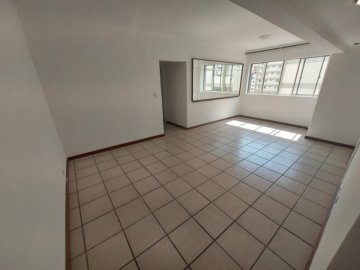 Apartamento à Venda