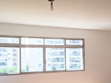 Apartamento à Venda