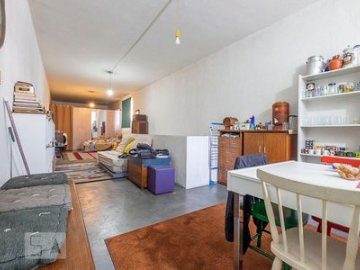 Casa em Condomínio à Venda