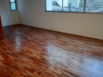 Apartamento à Venda