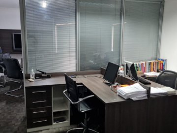 Sala Comercial à Venda
