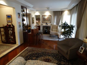 Apartamento Alto Padrão à Venda