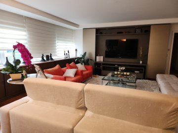 Apartamento Alto Padrão à Venda